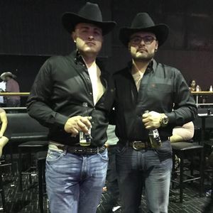 Meet your Posher, Lorenzo